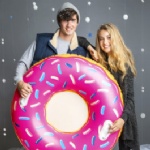 inflatable donut snow tube